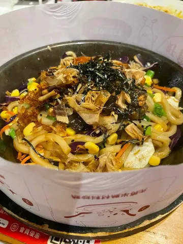 蒲烧鳗鱼铁板炒乌冬