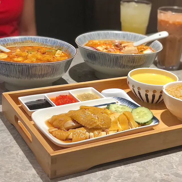 亞參去骨海南雞飯