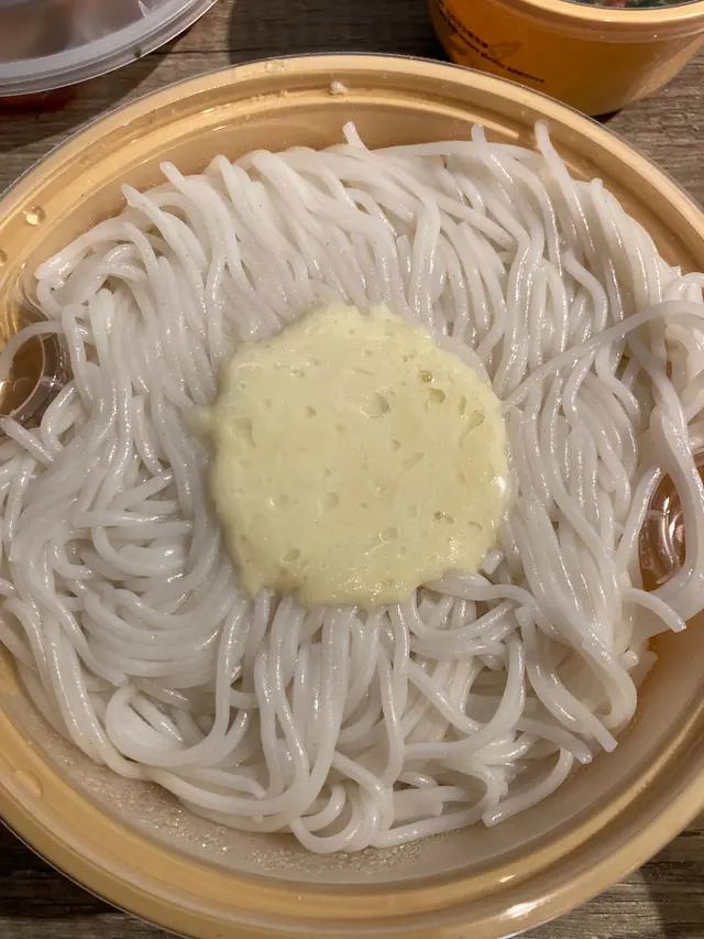 芝士撈米線