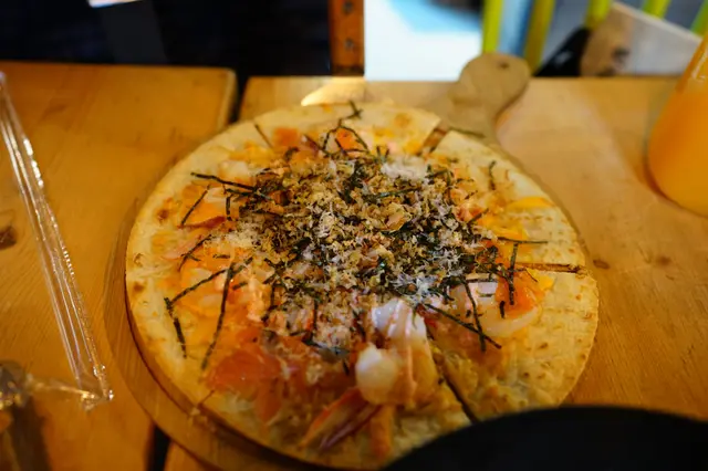 招牌明太子海鮮薄餅