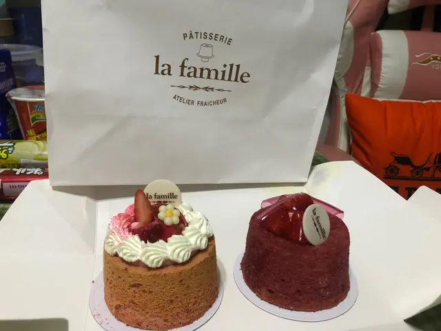 玫瑰及士多啤梨味
