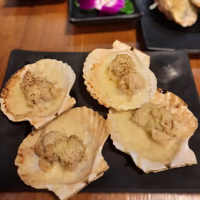 香濃芝士燒扇貝