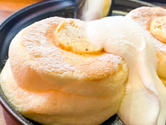 蜂巢奶油日式疏乎厘鬆餅