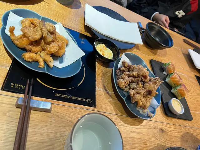 哩兩個小食ok  嘅