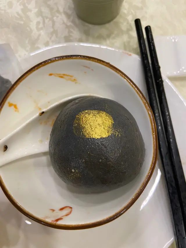 黑金流沙包