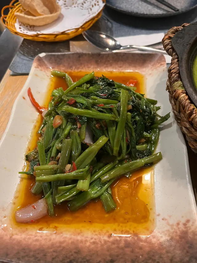 馬拉盞炒通菜