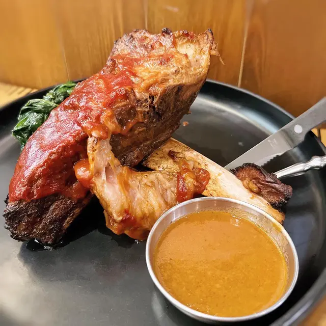 慢煮醬燒牛肋骨