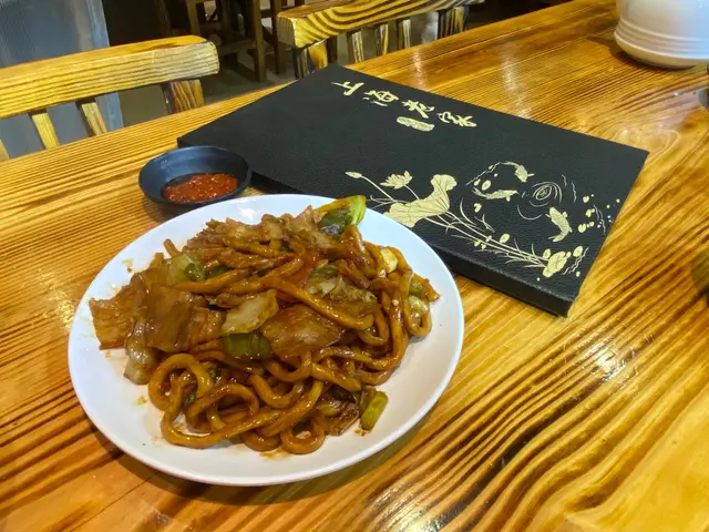 回鍋肉炒粗麵