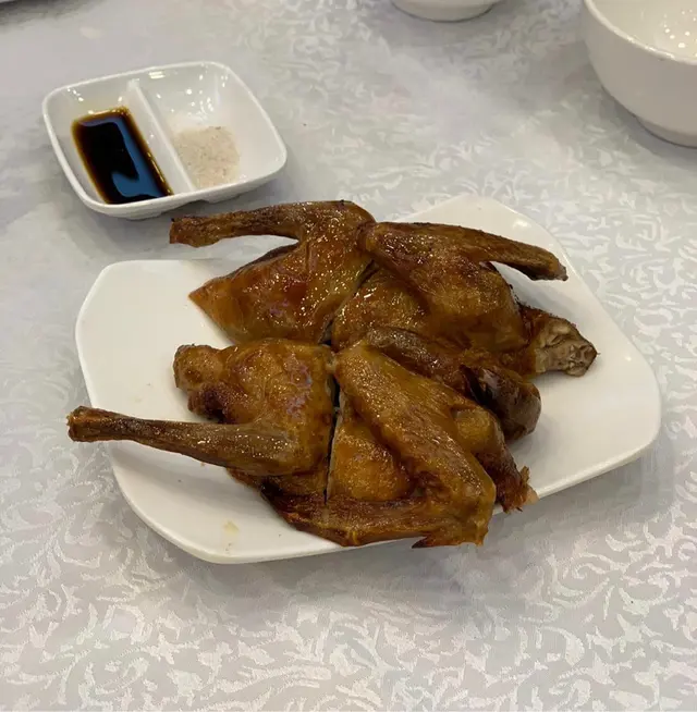 燒乳鴿