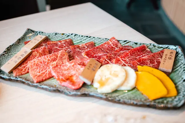 A5黑毛和牛赤身盛合燒肉定食