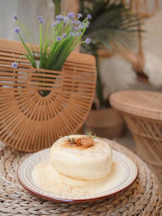 法式焦糖卡士達梳乎厘班戟