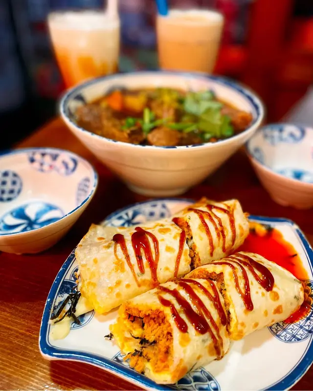 海苔肉鬆起司蛋餅