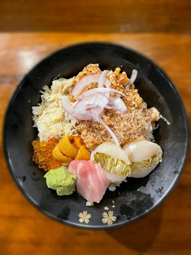 夢之丼