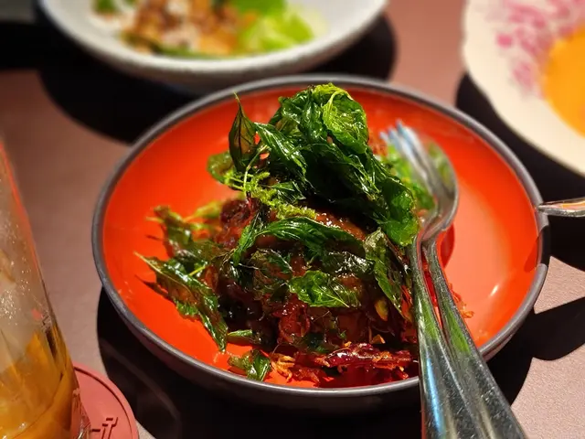 Overcooked  條魚炸到過咗龍，乾身同埋好柴，好一般