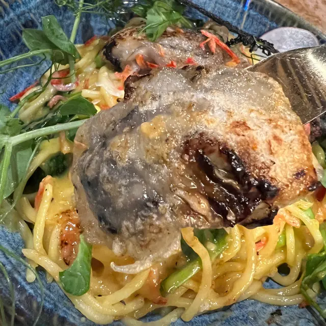 黃金廣島蠔櫻花蝦蕃紅魚湯意大利麵