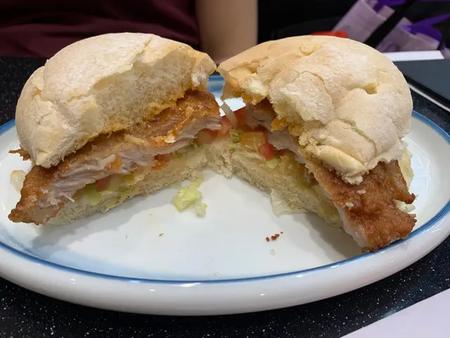 麵包鬆軟,豬扒香脆👍