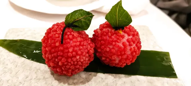 內涵有真荔枝同幾香的奶黃,值得一試