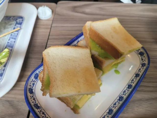 牛油班蘭咖央多士