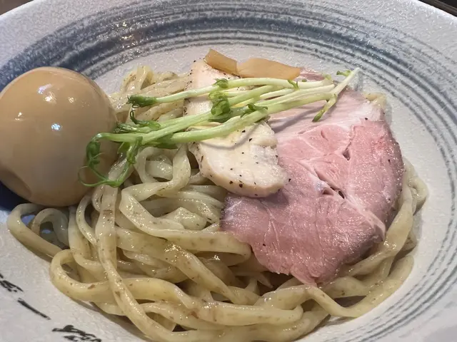 不錯👍,喜歡啲麵質地,咁我又喜歡粗麵,但就可唔可以比多啲位嚟食野。