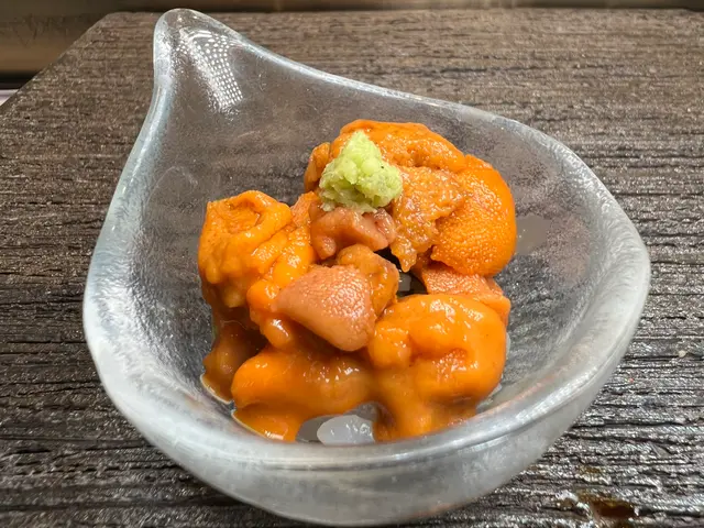 赤海膽新鮮紫菜飯