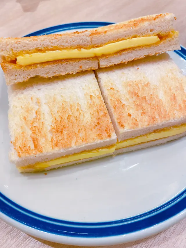 鮮牛油咖央多士