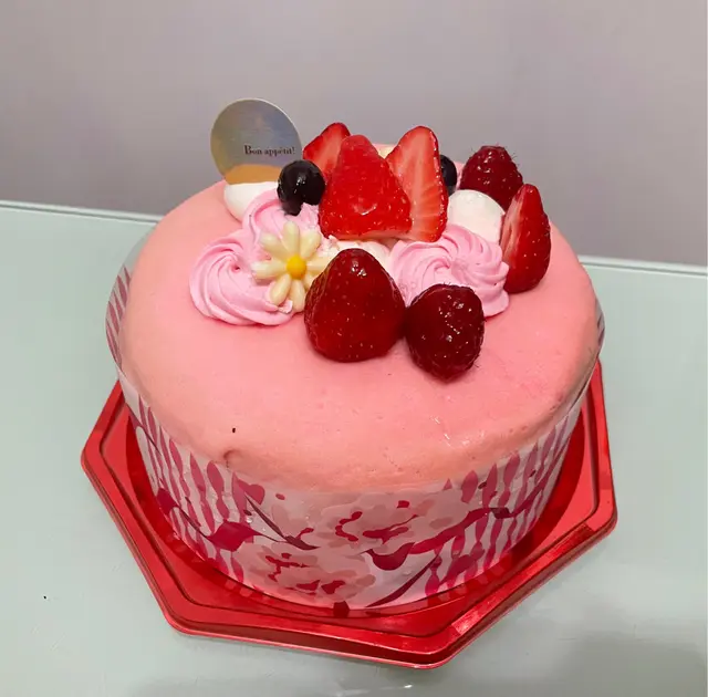 啲士多啤梨喺晒上邊啦，一眼睇晒