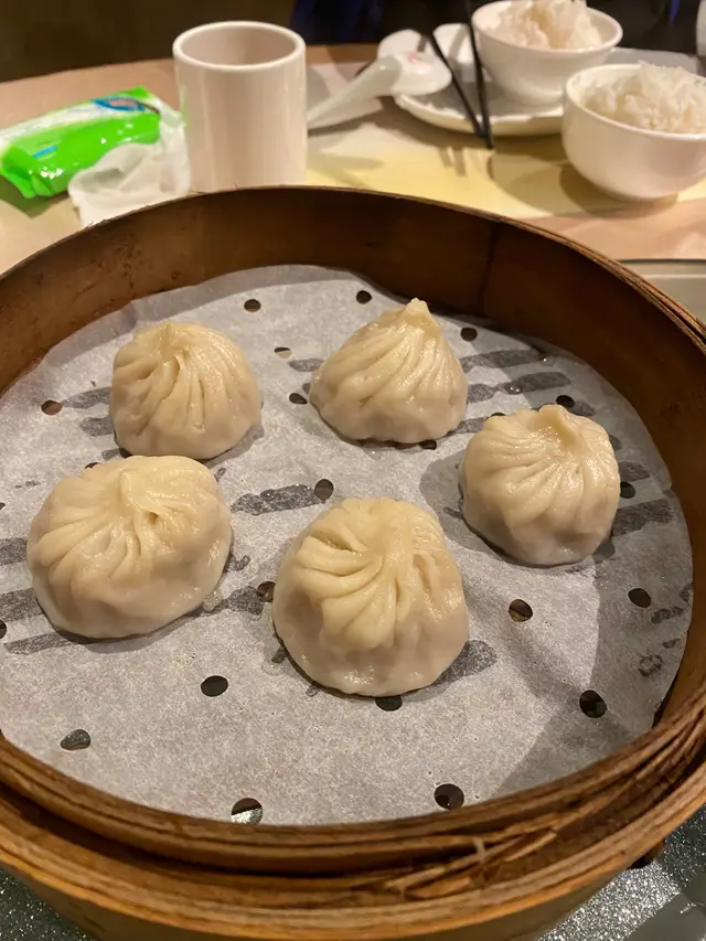 蘇式鮮肉小籠包