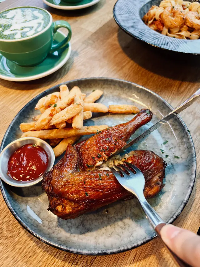 燒春雞配炸蕃薯條