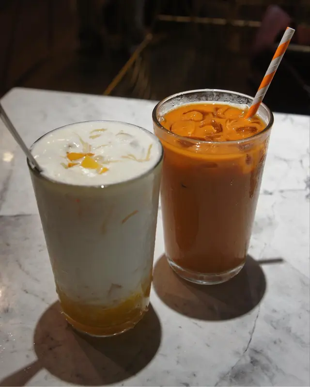 楊枝甘露奶蓋  & 泰國奶茶