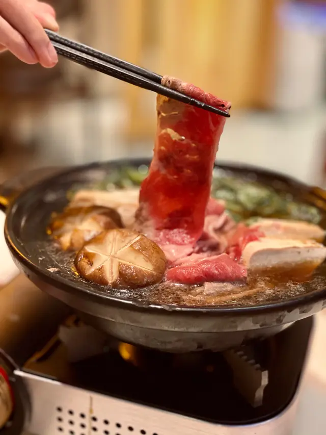 安格斯牛肉火鍋