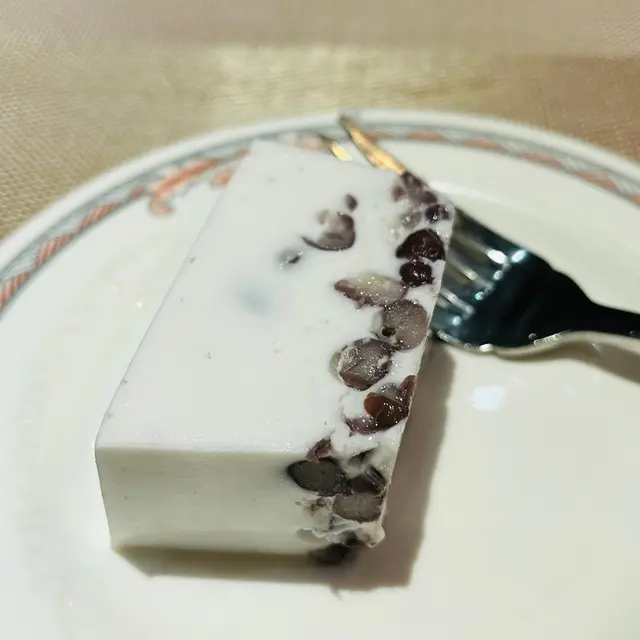 椰汁紅豆糕