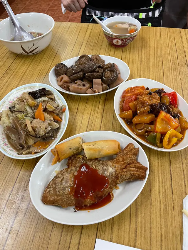 四餸齋菜