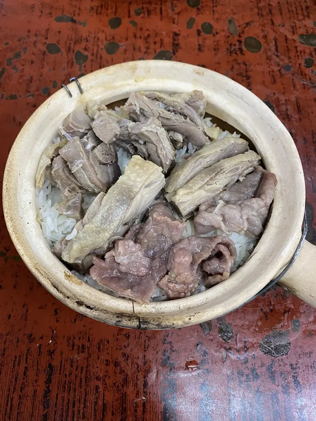 臘鴨牛肉飯