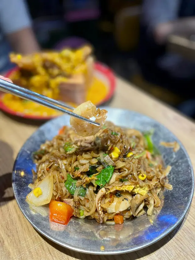 泰式海鮮炒貴刁