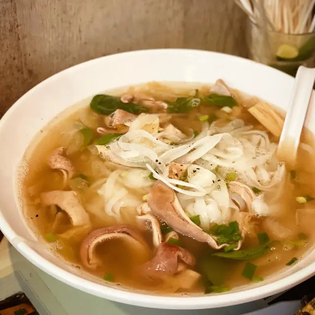 越式鹹菜腐竹胡椒豬肚湯河