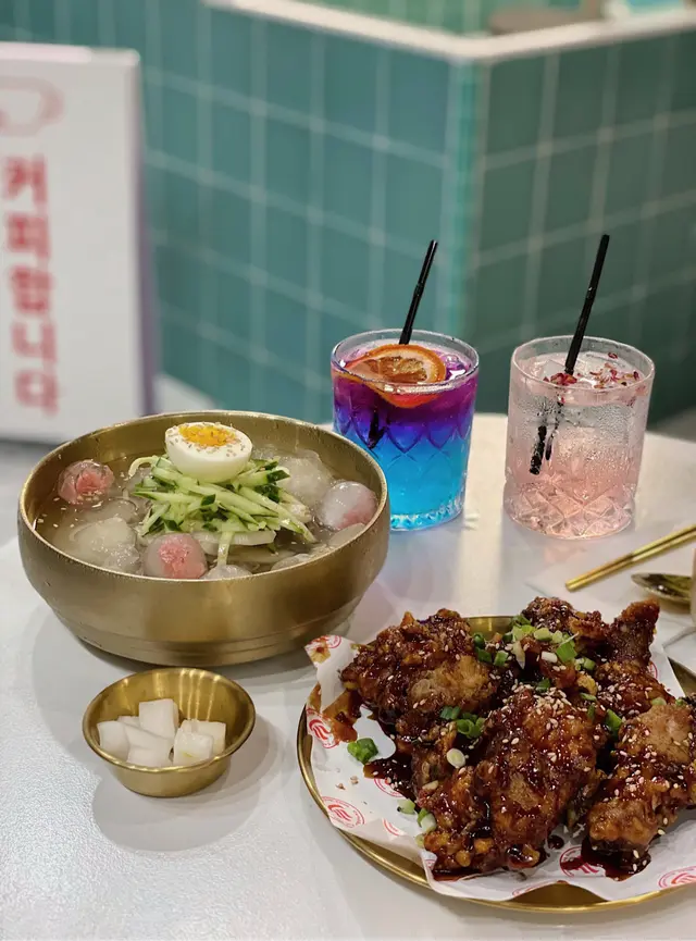 櫻花水冷麵 & 韓式甜辣炸雞半份