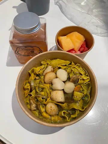 牛油果青醬帶子意粉