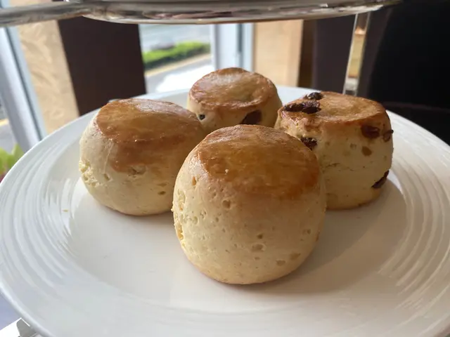 Signature scones