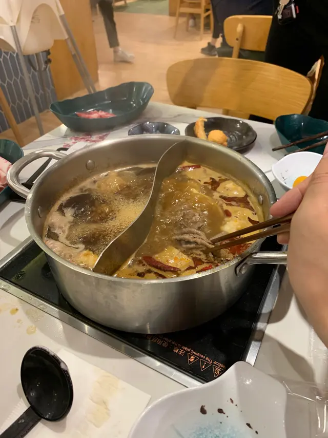 壽喜燒、麻辣湯底