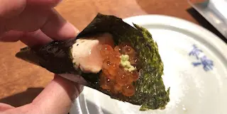 炙燒雞胸配三文魚子