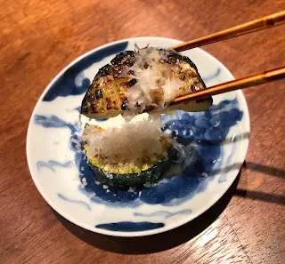 炭燒意大利青瓜配巴馬臣芝士