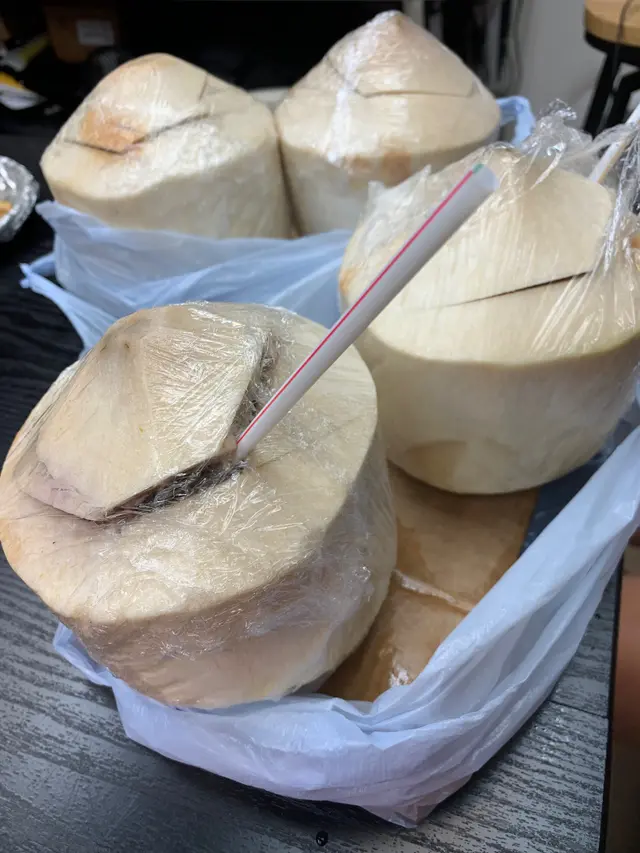 我解釋唔到點解佢特別甘甜解渴，同其他餐廳或超市個d唔同。