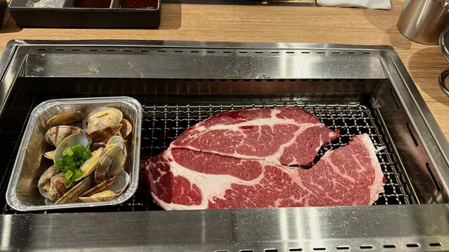 清酒煮蜆,安格斯肩胛牛肉薄燒巨切