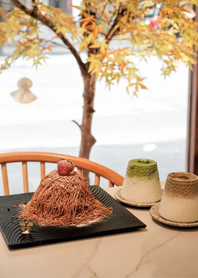 和栗 Mont Blanc 班戟