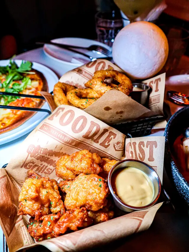 Chicken Nuggests with teriyaki mayo