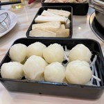 這個超驚喜，墨魚丸勁鮮甜彈牙，與Wasabi  同吃好夾但小心太攻鼻