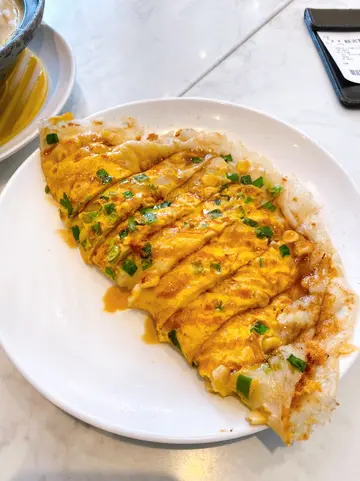 爆浆起司肉松玉米蛋饼