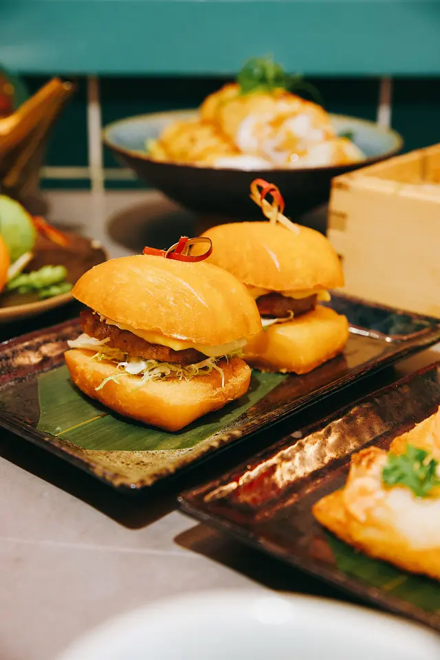 炸饅頭豬柳漢堡