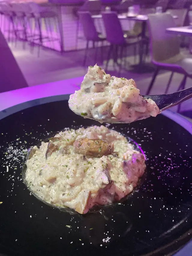 黑松露忌廉雜菇意大利飯