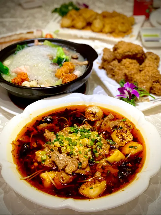 水煮牛肉煲